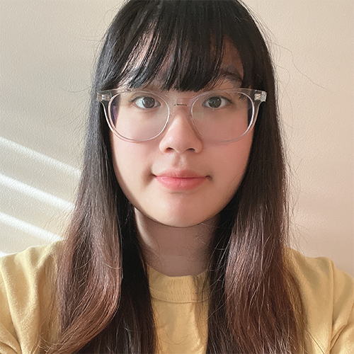 Vivian Vuong headshot