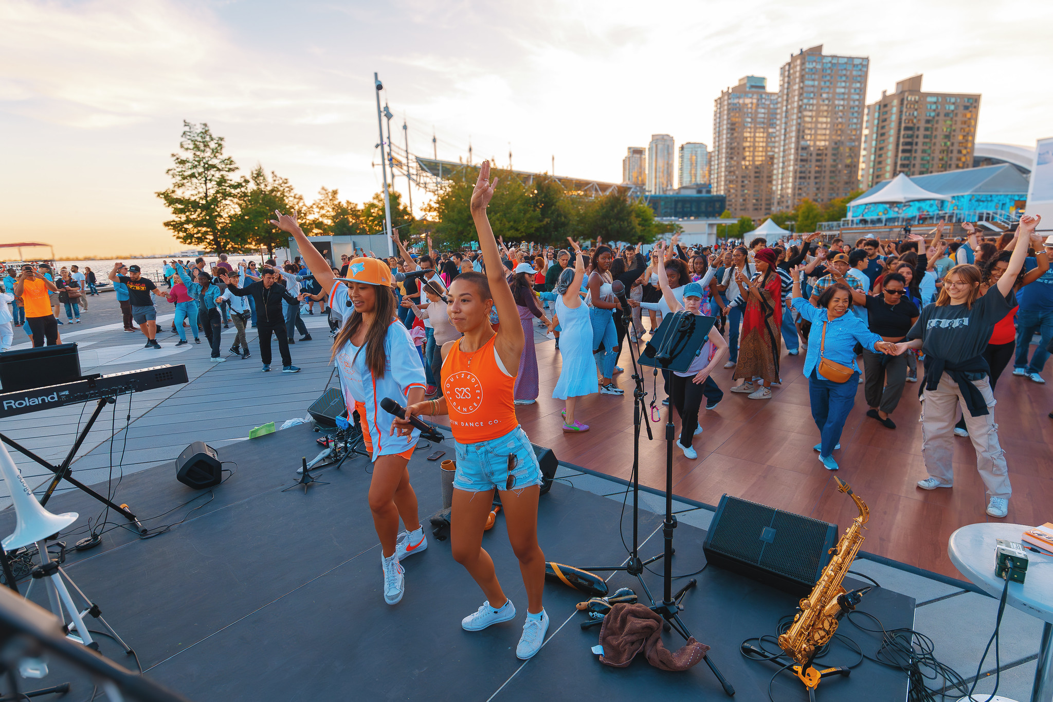 Group of people dancing