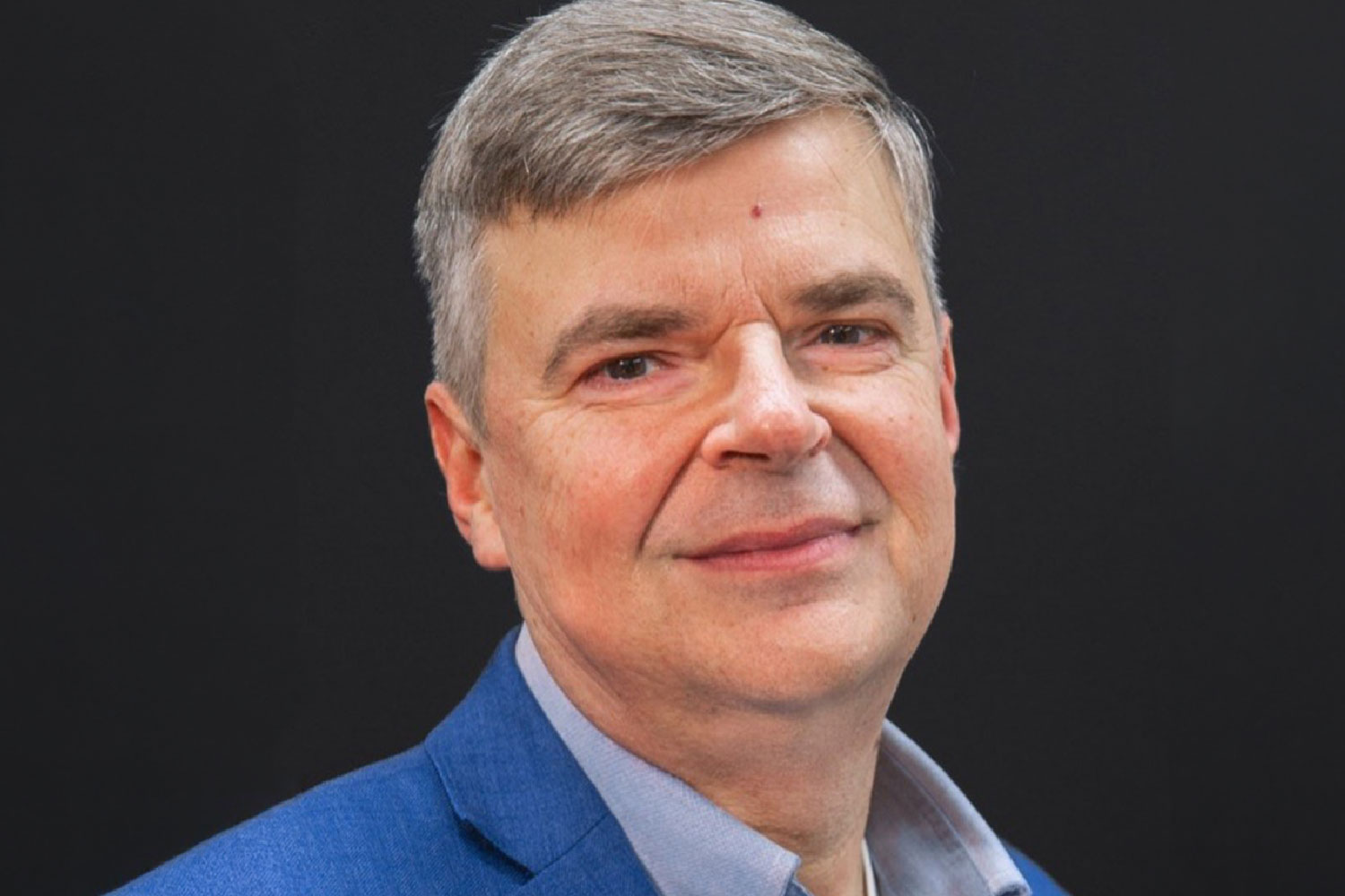  Dr. Helmut Reichenbächer 