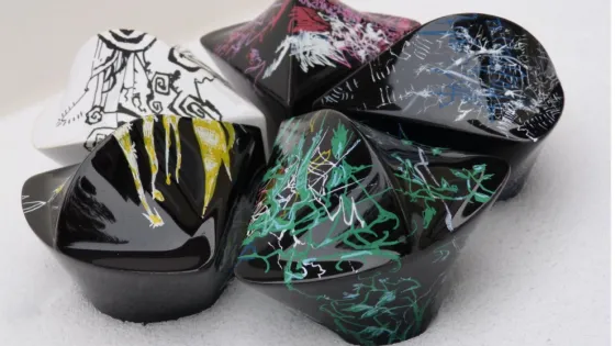 Drawings on scultptures