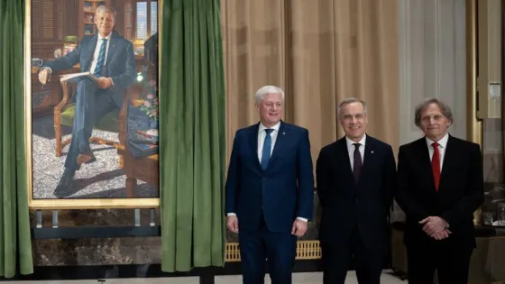 A large portrait painting on the left, and three men standing beside it: Stephen Harper, Mark Carney and Phil Richards. 