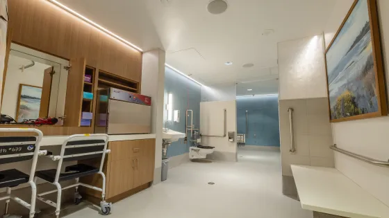 A dementia-friendly shower room 