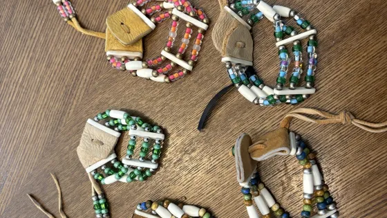 Braclets