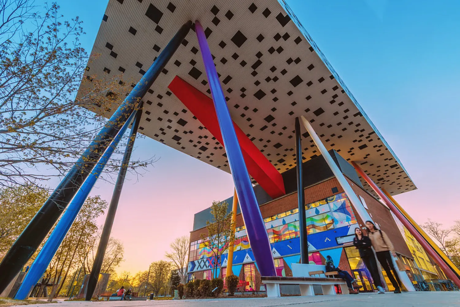 Photo of OCAD U building, 100 McCaul St., looking up towards the tabletop building